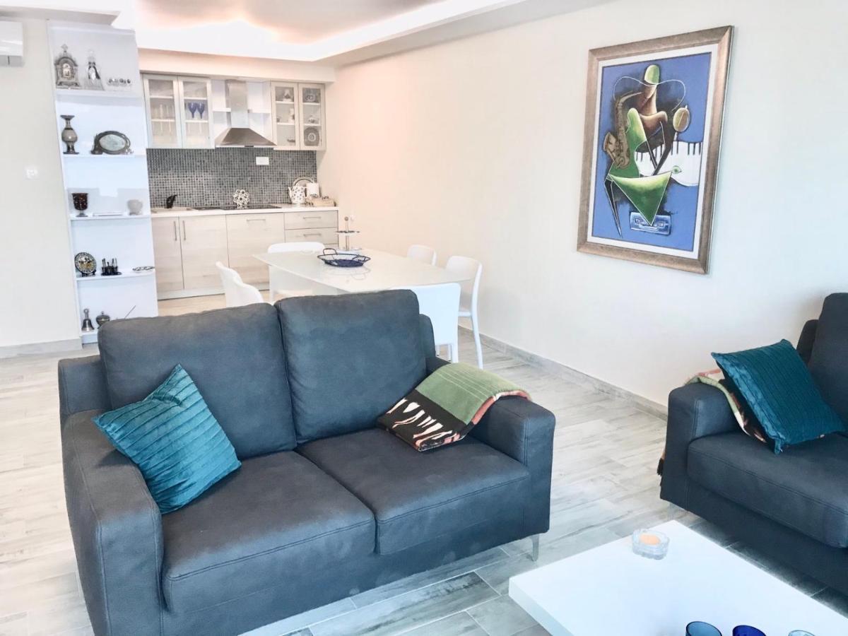Lux Apartments Krasići Esterno foto
