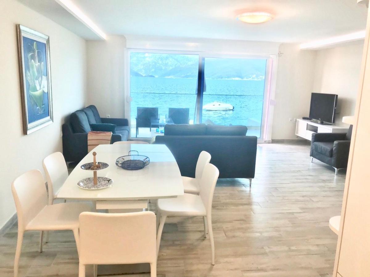 Lux Apartments Krasići Esterno foto