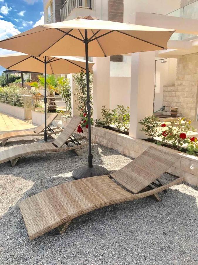 Lux Apartments Krasići Esterno foto